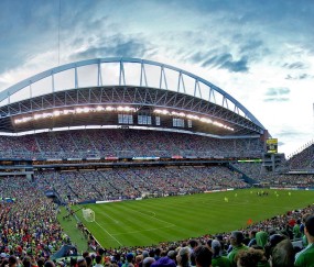 开云官方-绿茵绅士礼，当多特蒙德用掌声为阿贾克斯铺就红毯，掌声如红毯，绅士礼赞绿茵