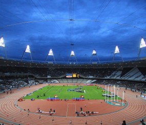 开云网页版-德布劳内跨界篮网赛狂飙，比分碾压破纪录引全球热议，德布劳内跨界篮网赛狂飙破纪录引全球热议